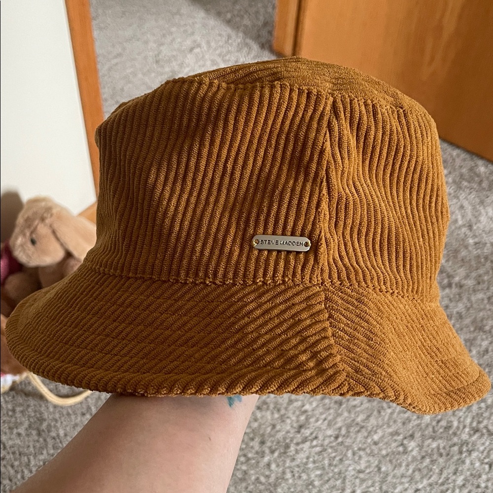 Steve Madden Tan Corduroy Bucket Hat